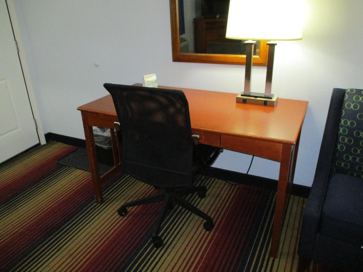 Travelodge By Wyndham Spirit Lake/Okoboji Esterno foto