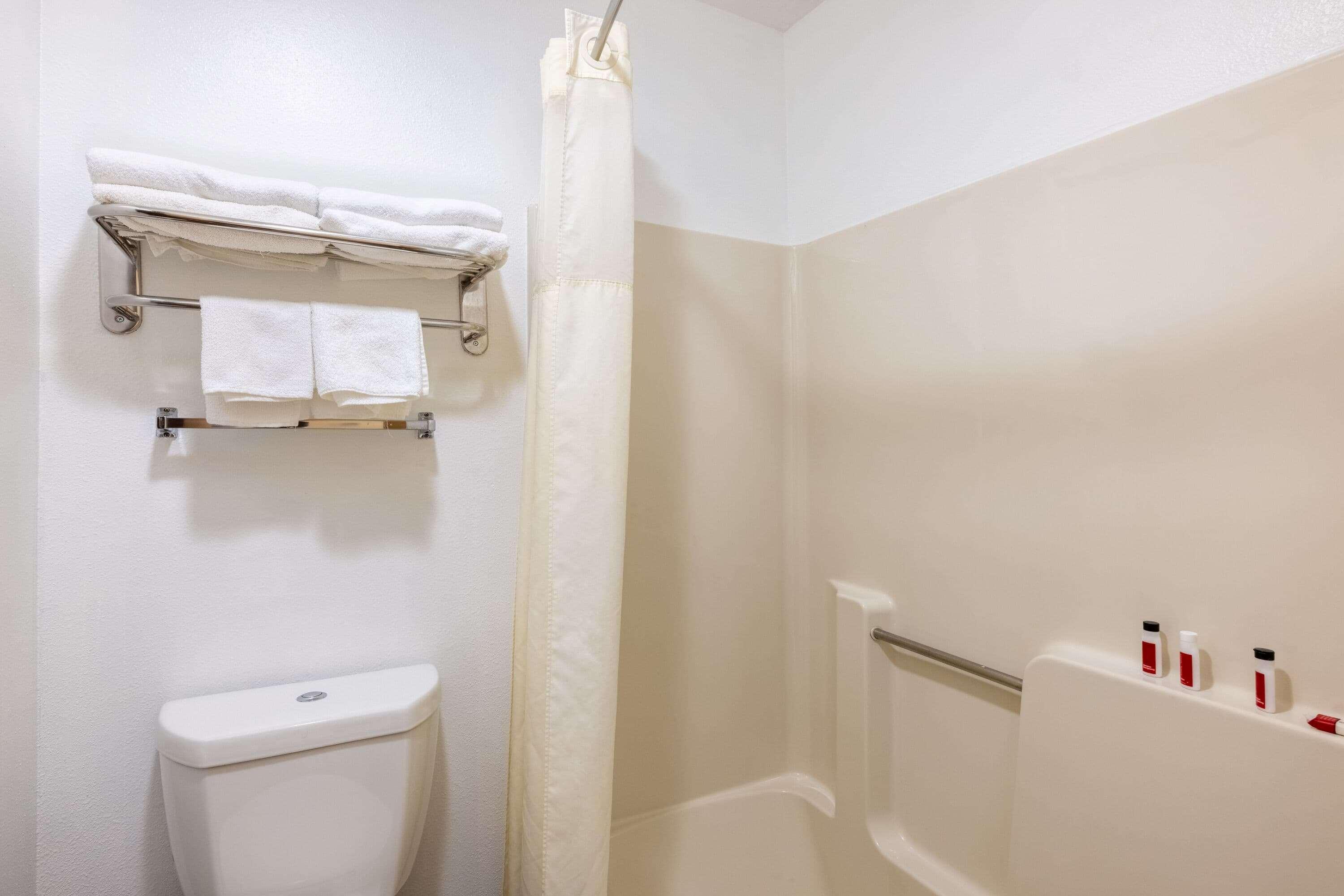 Travelodge By Wyndham Spirit Lake/Okoboji Esterno foto