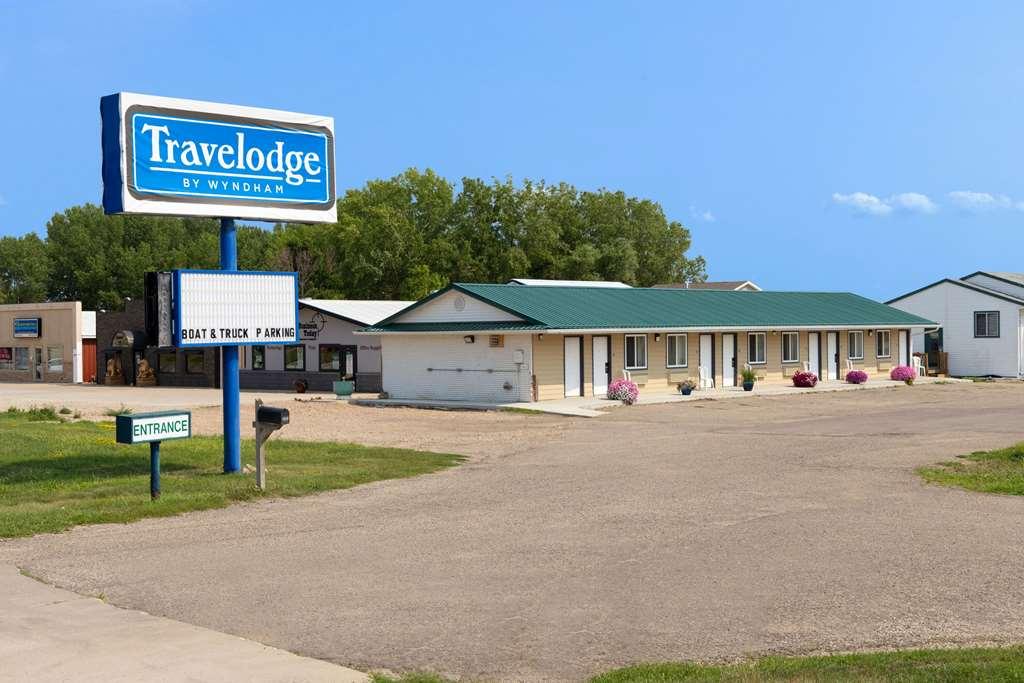 Travelodge By Wyndham Spirit Lake/Okoboji Esterno foto